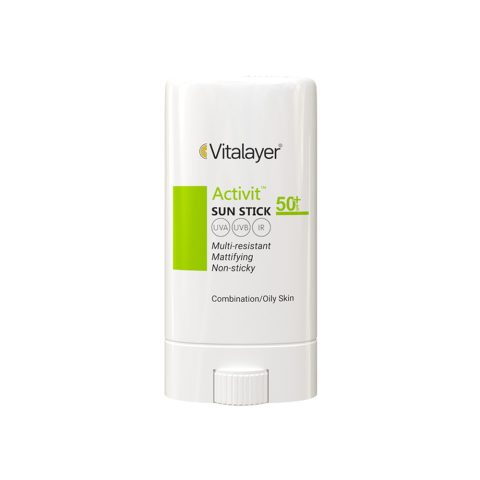 ضد آفتاب استیکی ویتالیر مدل اکتی ویت با SPF50+ مناسب برای پوست چرب و مختلط